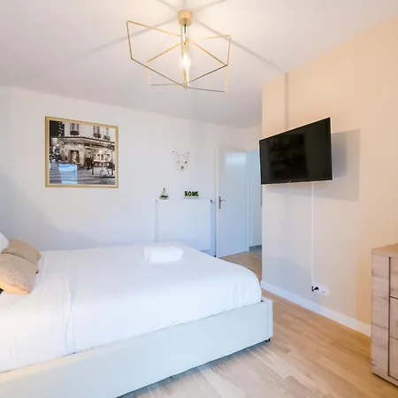 Appartement Columbus Garden By Plaza à Serris Extérieur photo